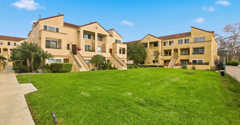 3927 Nobel Drive Unit 42, San Diego, CA 92122 - Glen Henderson